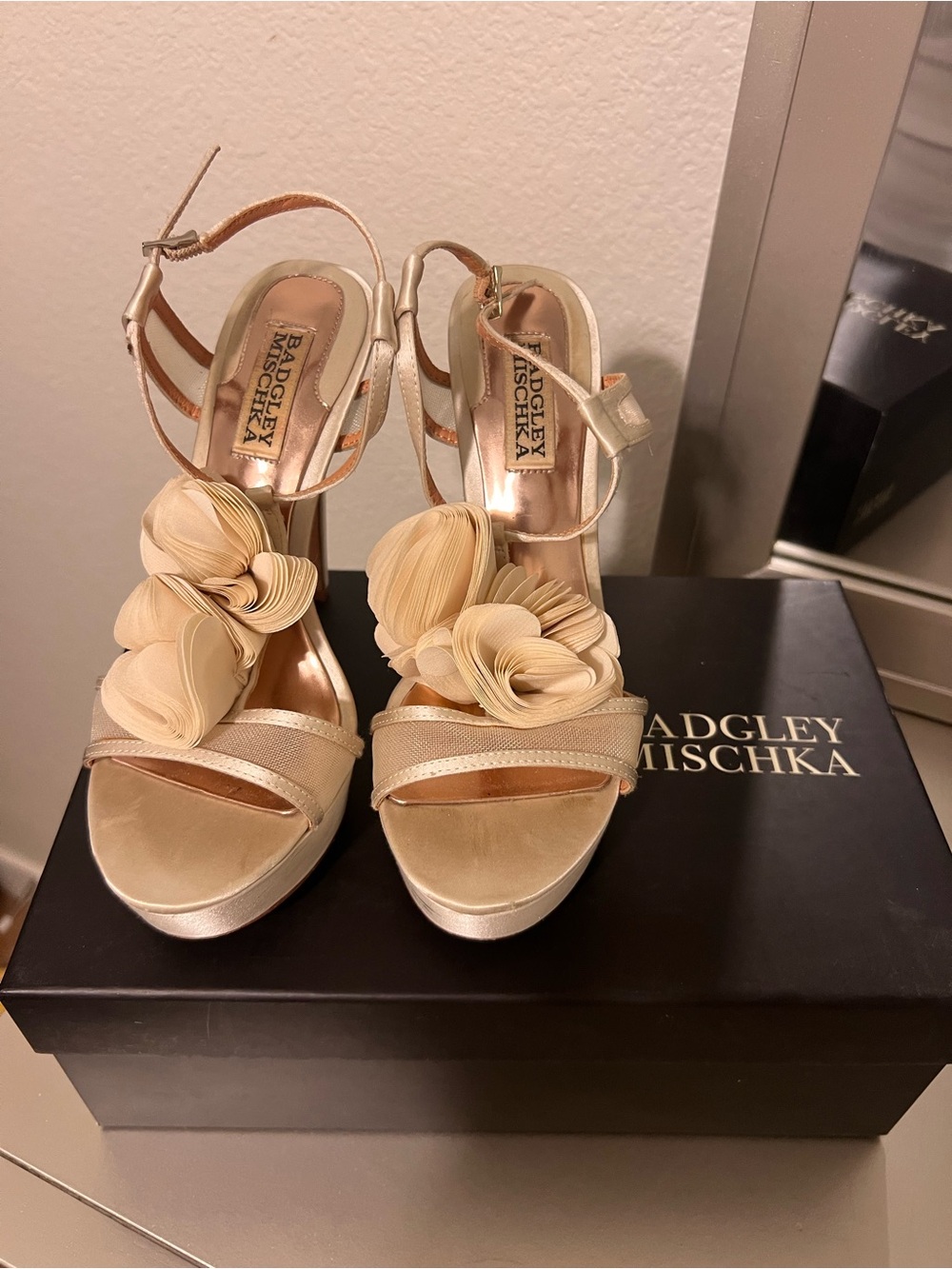 Badgley Mischka Satin Cream Floral Platform Heels
